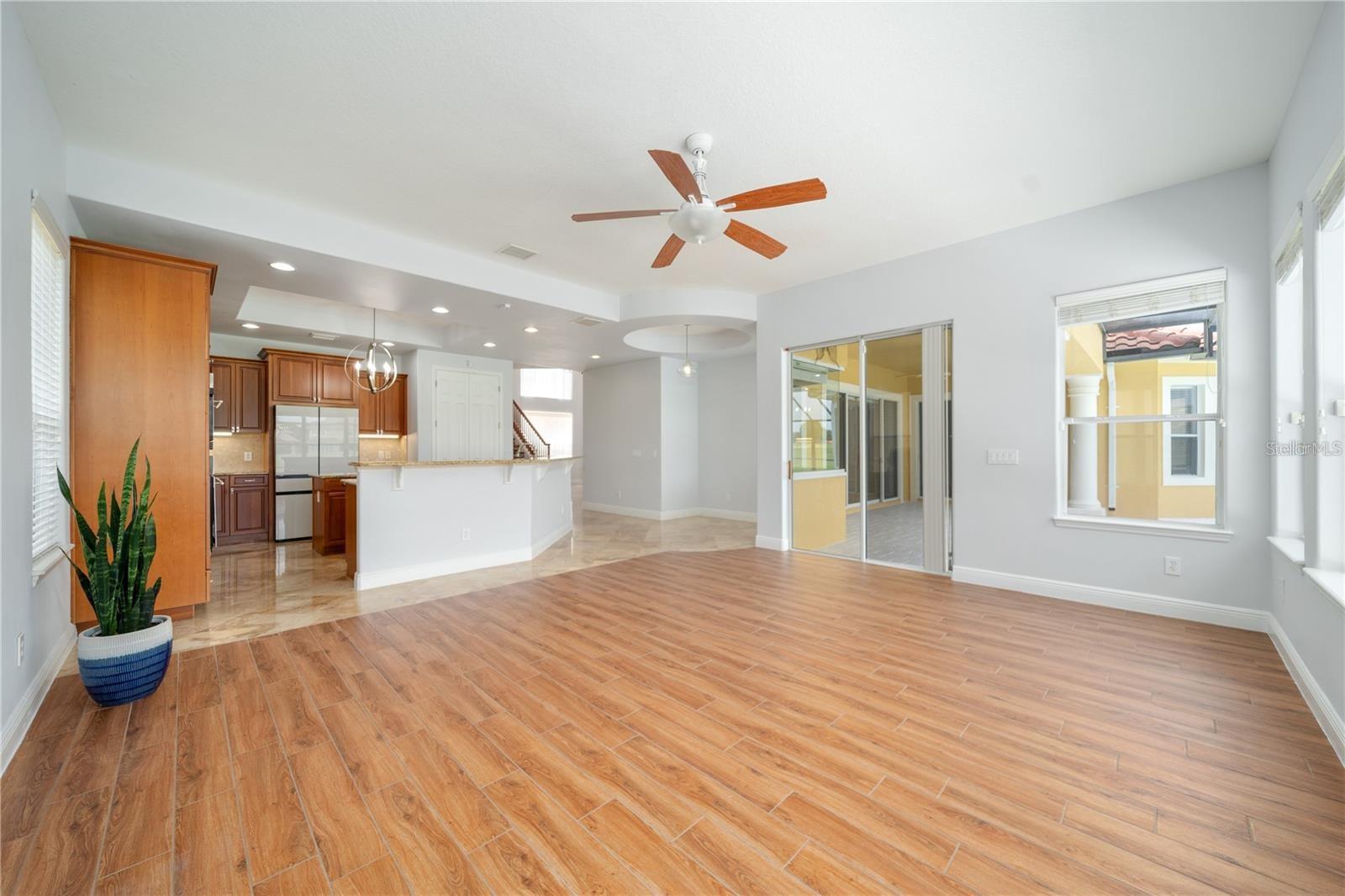 Image 14 of 51 For 2333 Pinehurst Court