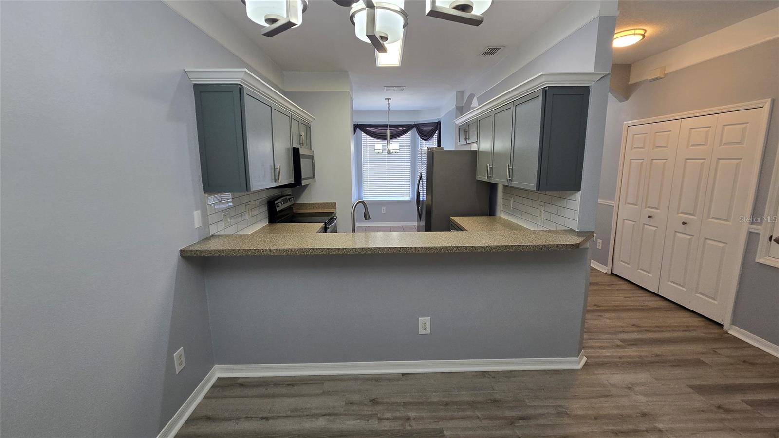 Image 2 of 25 For 1236 South Beach Circle