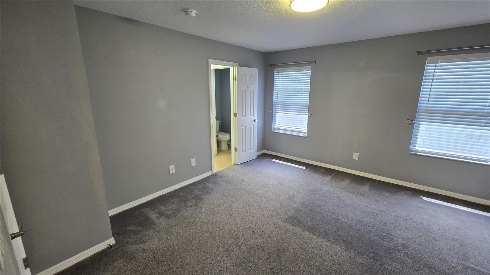 Image 21 of 25 For 1236 South Beach Circle