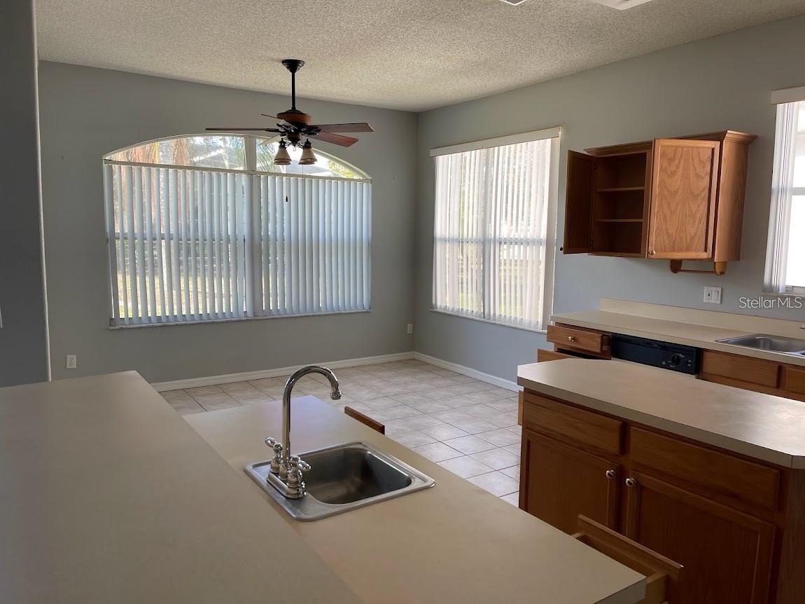Image 22 of 34 For 2802 Baywood Lane