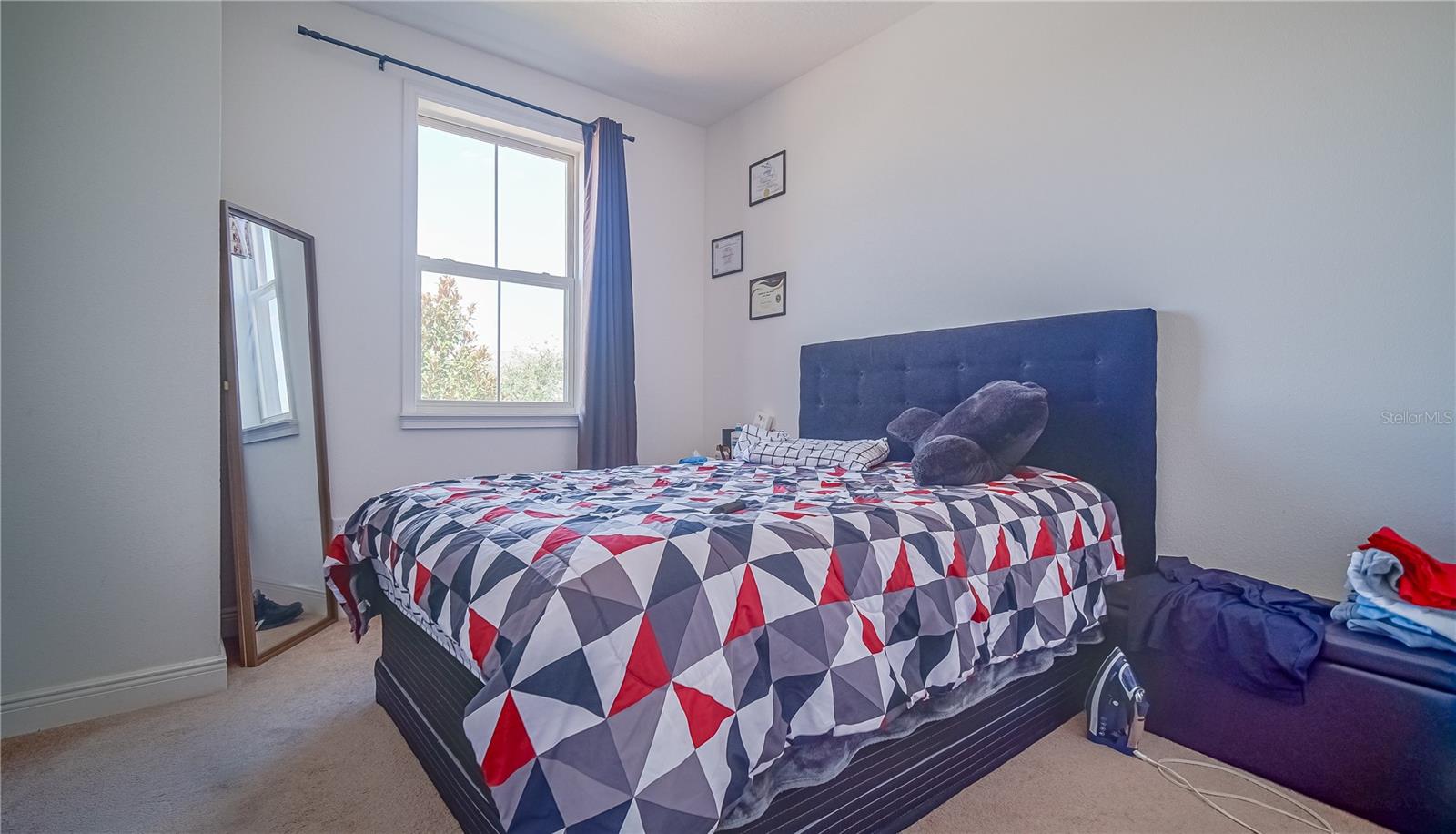 Image 22 of 66 For 13997 Helsby Street