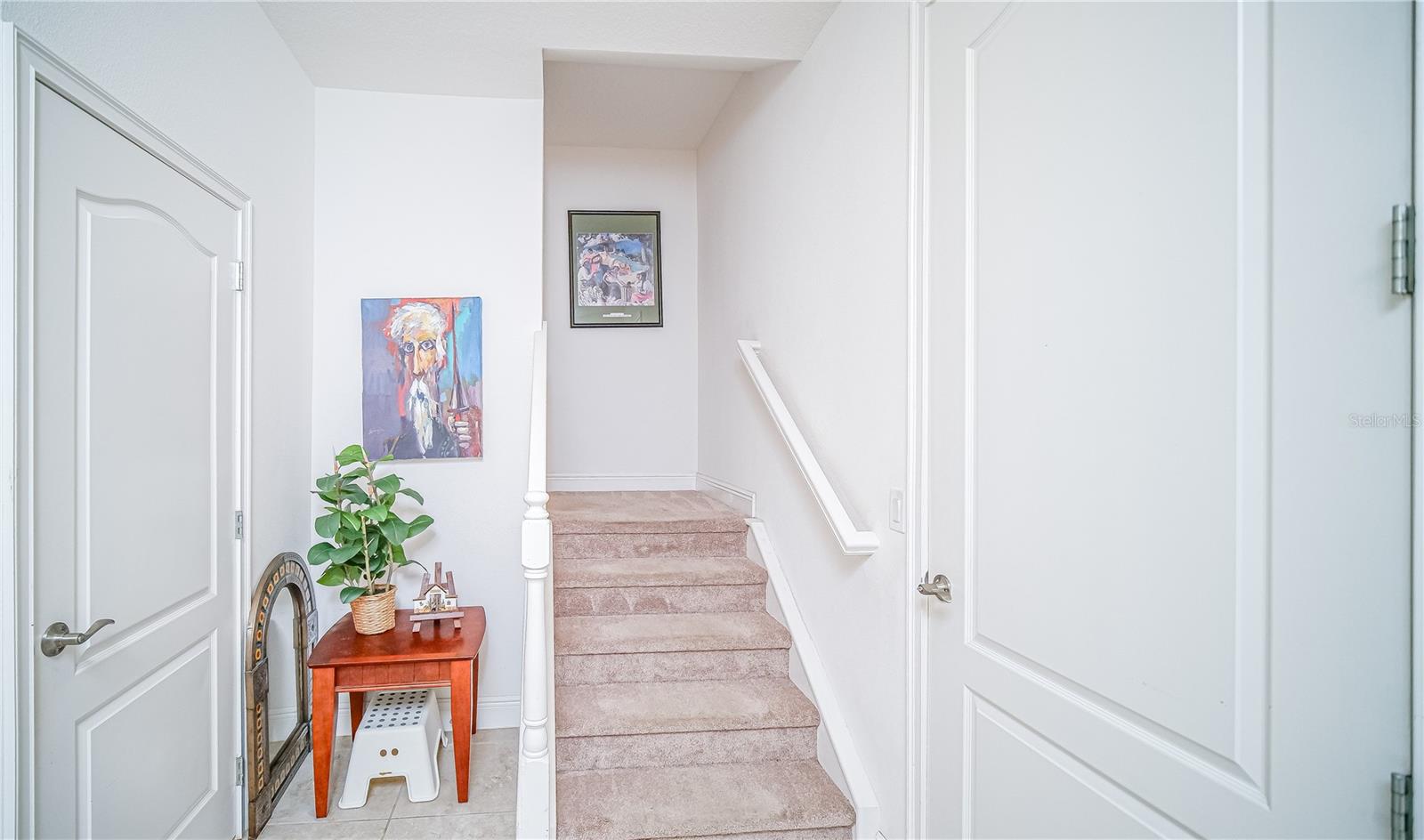 Image 8 of 66 For 13997 Helsby Street