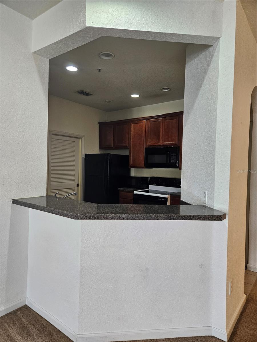 Image 2 of 31 For 3001 Laurel Park Lane 201