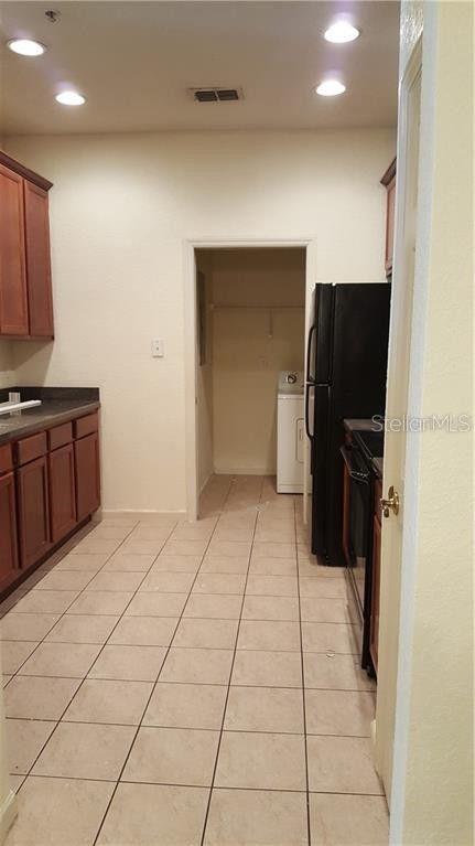 Image 24 of 31 For 3001 Laurel Park Lane 201