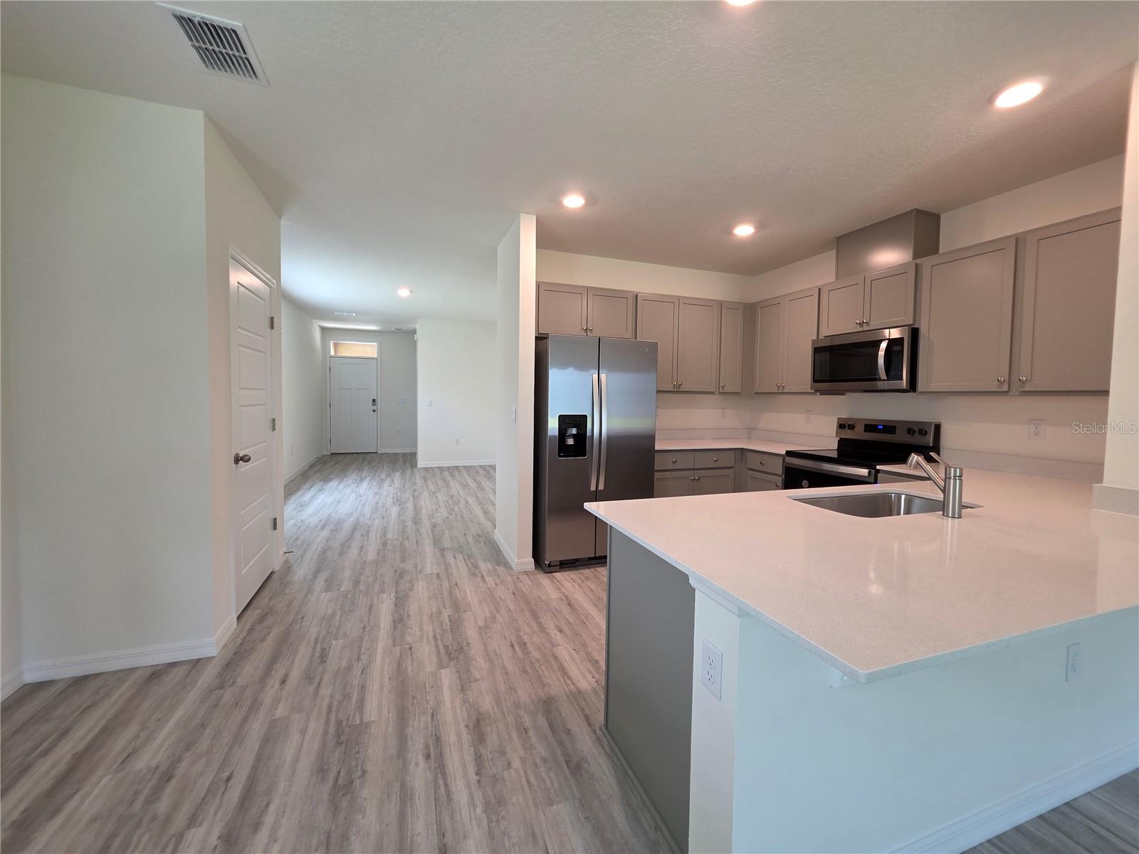 Image 18 of 41 For 3202 Partington Boulevard