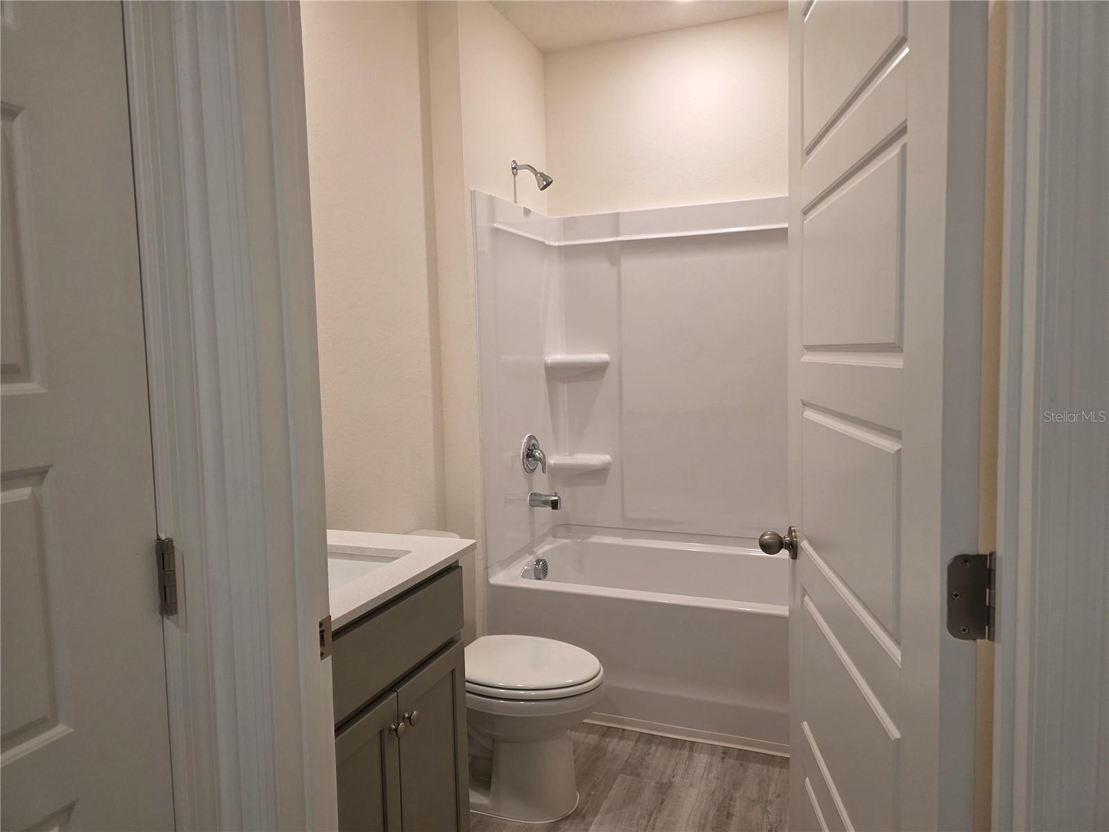Image 33 of 41 For 3202 Partington Boulevard