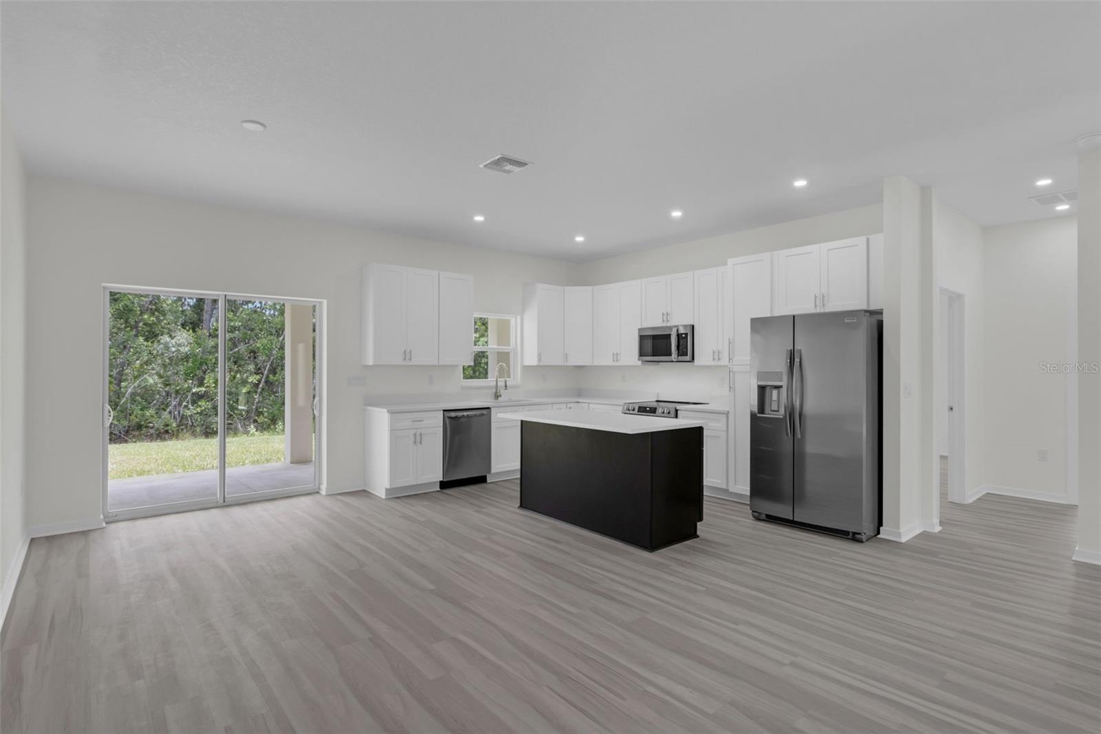 Image 9 of 60 For 7539 Bernal Street