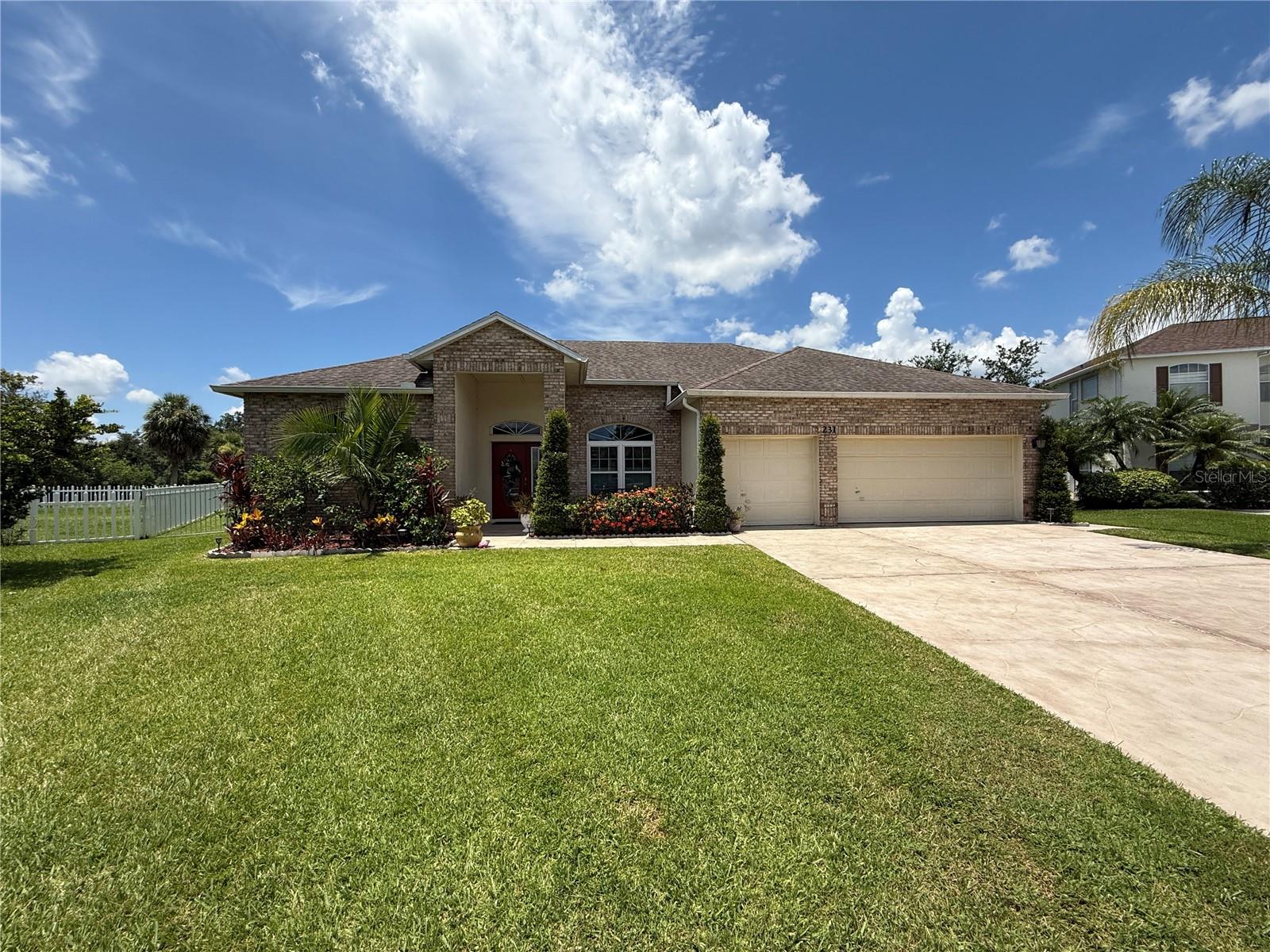 Details for 231 Strathmore Circle, KISSIMMEE, FL 34744