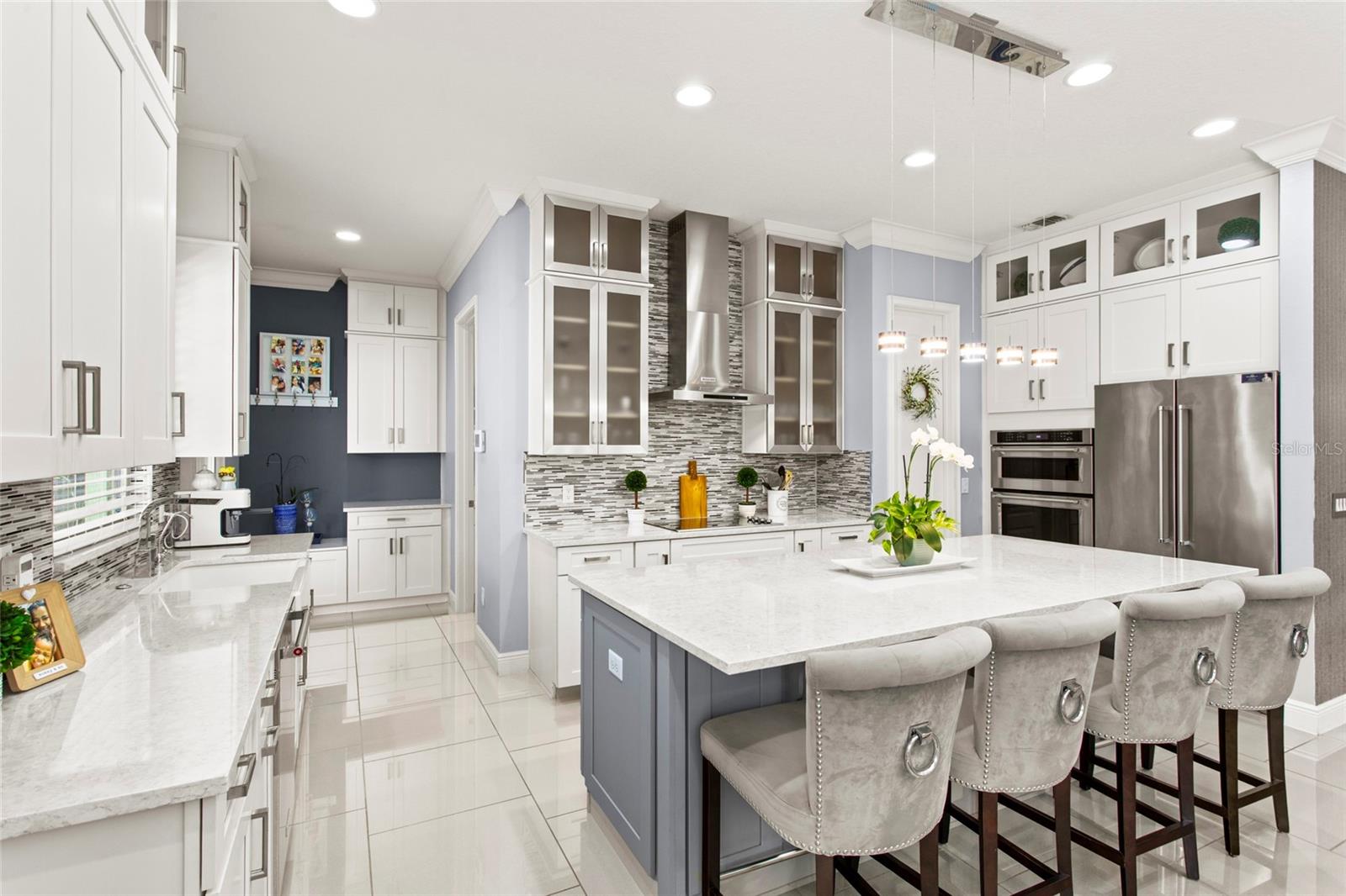 Image 20 of 76 For 10067 Mere Parkway