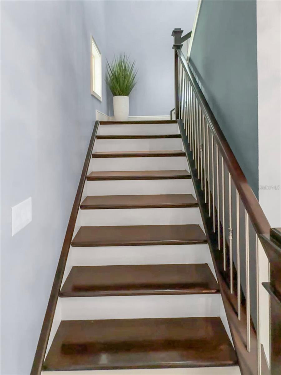 Image 36 of 76 For 10067 Mere Parkway