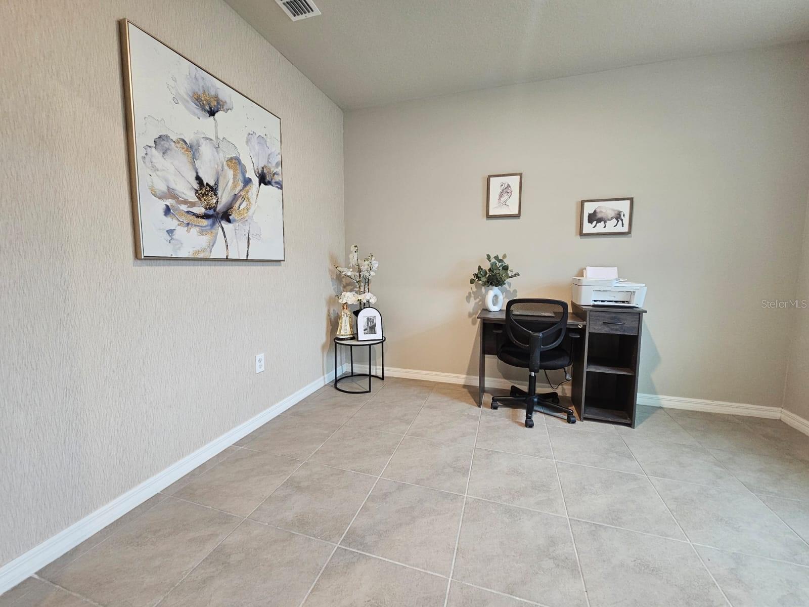 Image 14 of 29 For 1219 Zambrana Court