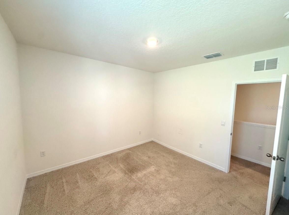 Image 17 of 19 For 11327 Amber Ridge Drive
