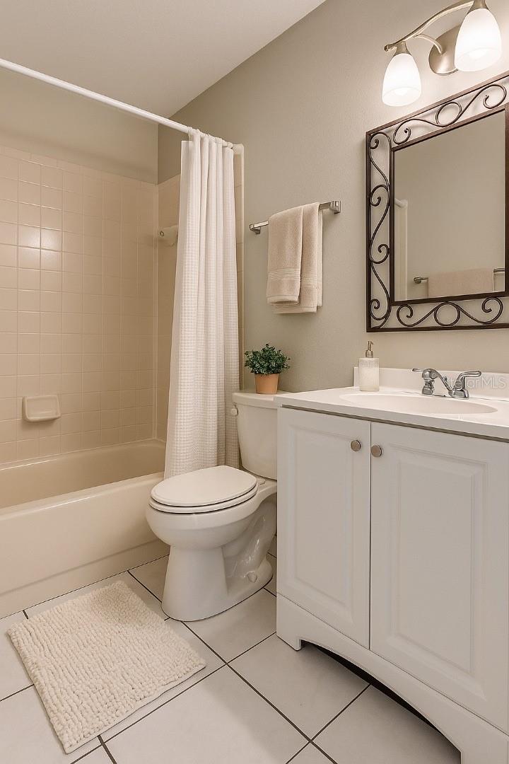 Image 19 of 23 For 3154 Semoran Boulevard 801