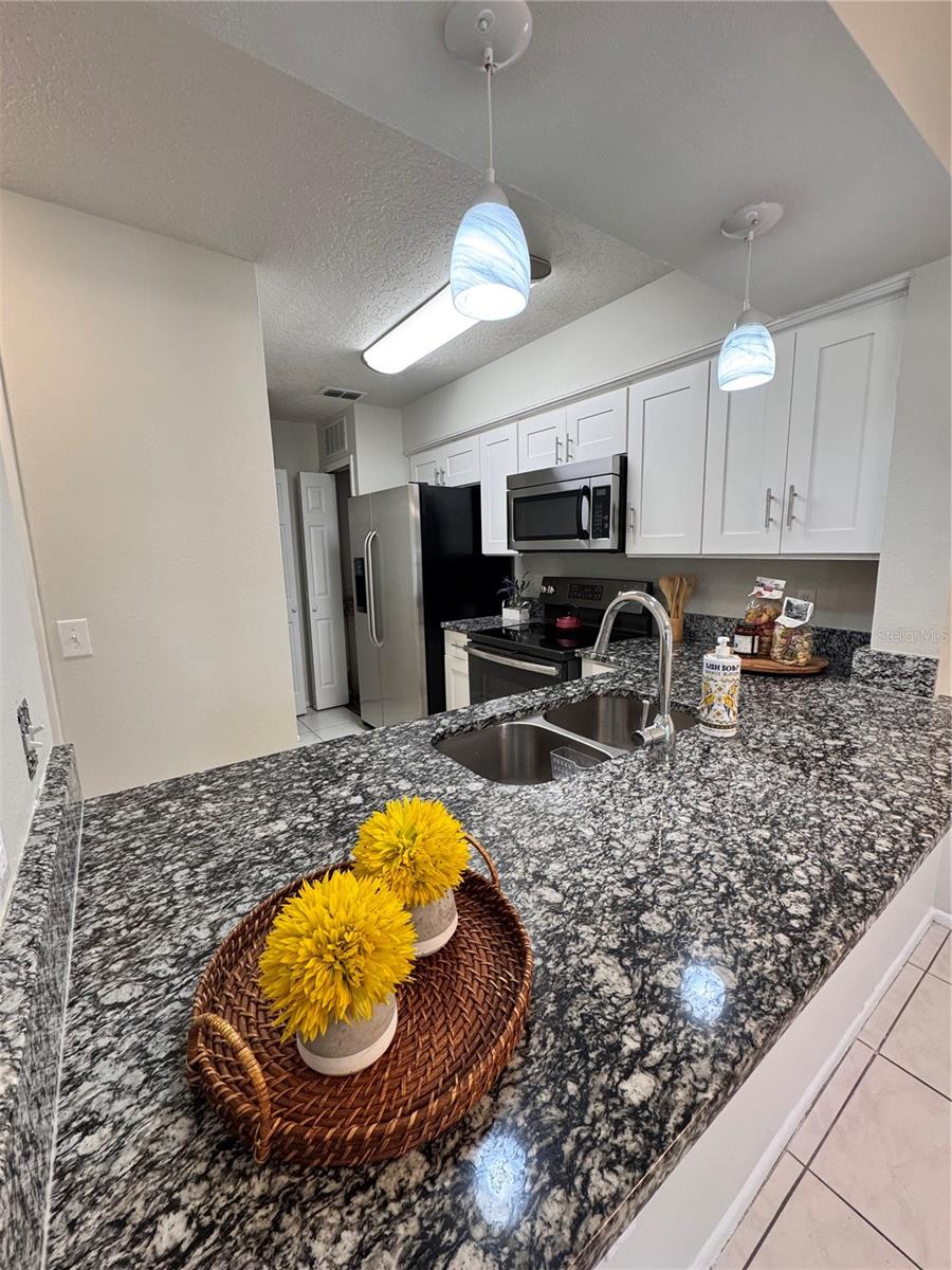 Image 9 of 23 For 3154 Semoran Boulevard 801