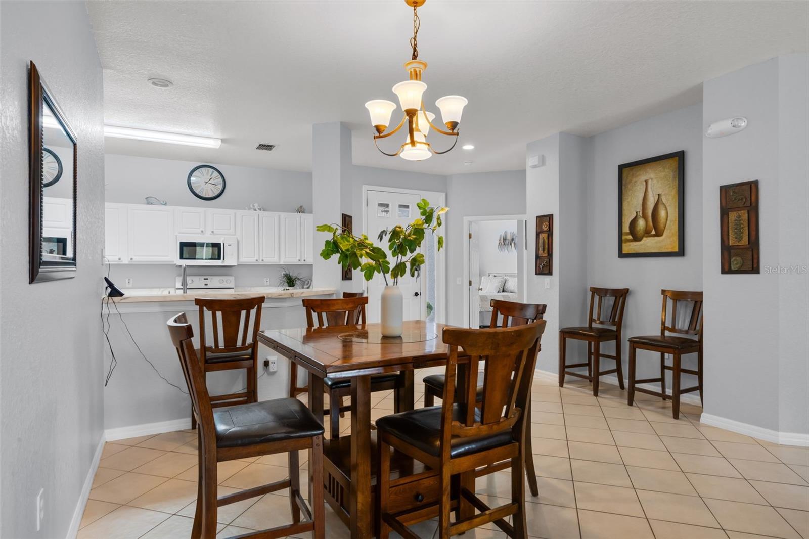Image 11 of 68 For 156 Magic Landings Boulevard