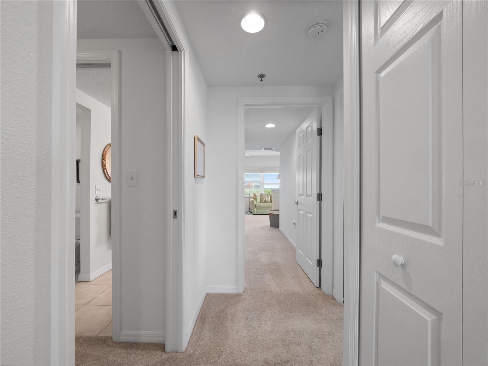 Image 16 of 47 For 5300 Atlantic Avenue 4-407