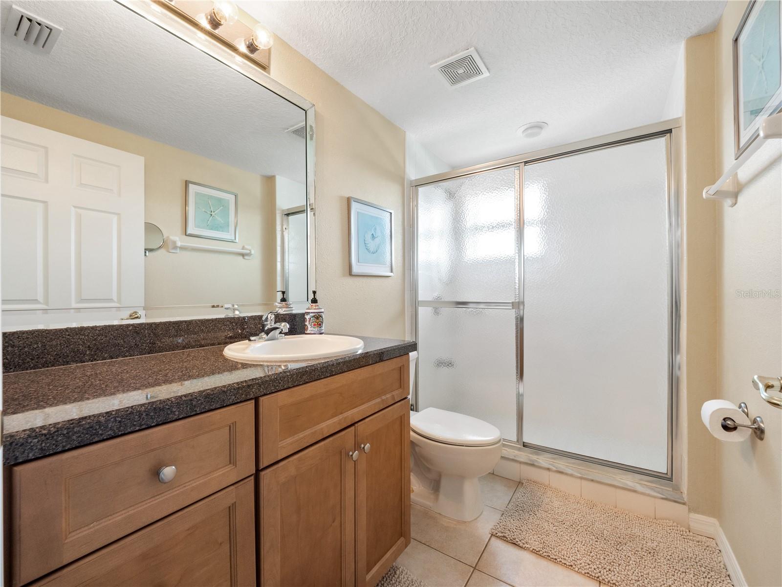 Image 23 of 47 For 5300 Atlantic Avenue 4-407