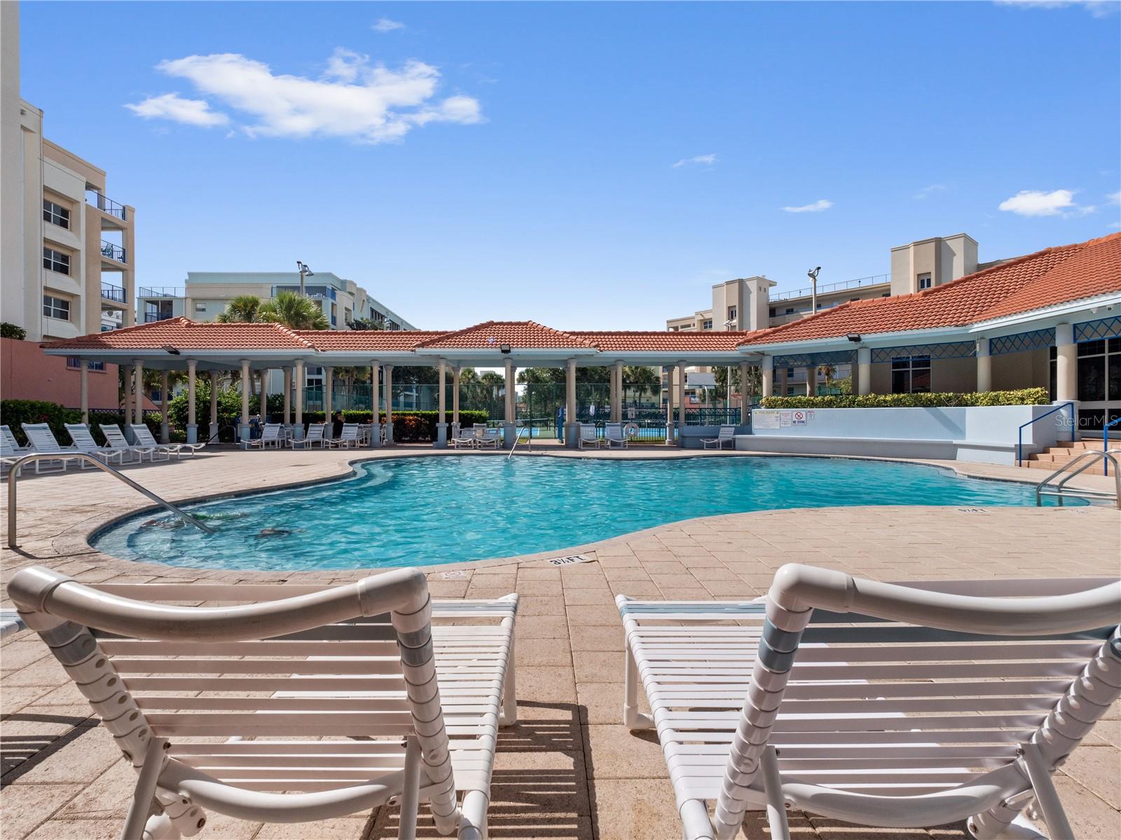 Image 33 of 47 For 5300 Atlantic Avenue 4-407
