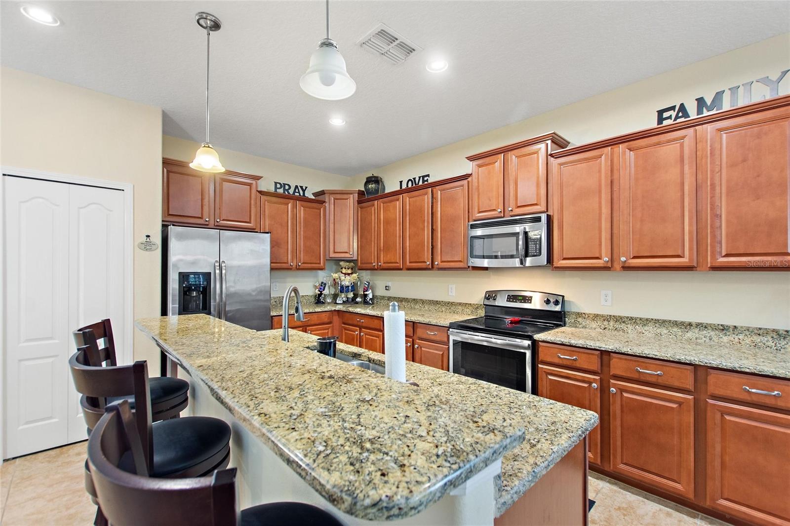Image 17 of 73 For 1390 Palmetto Dunes Street