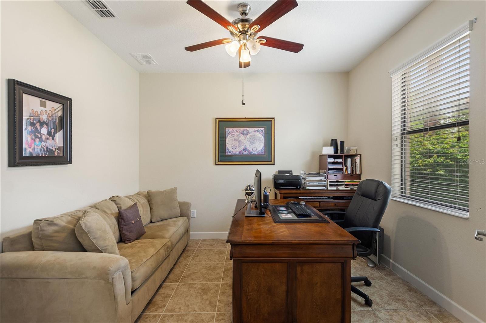 Image 29 of 73 For 1390 Palmetto Dunes Street