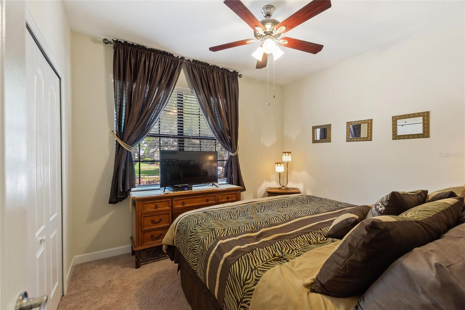 Image 32 of 73 For 1390 Palmetto Dunes Street
