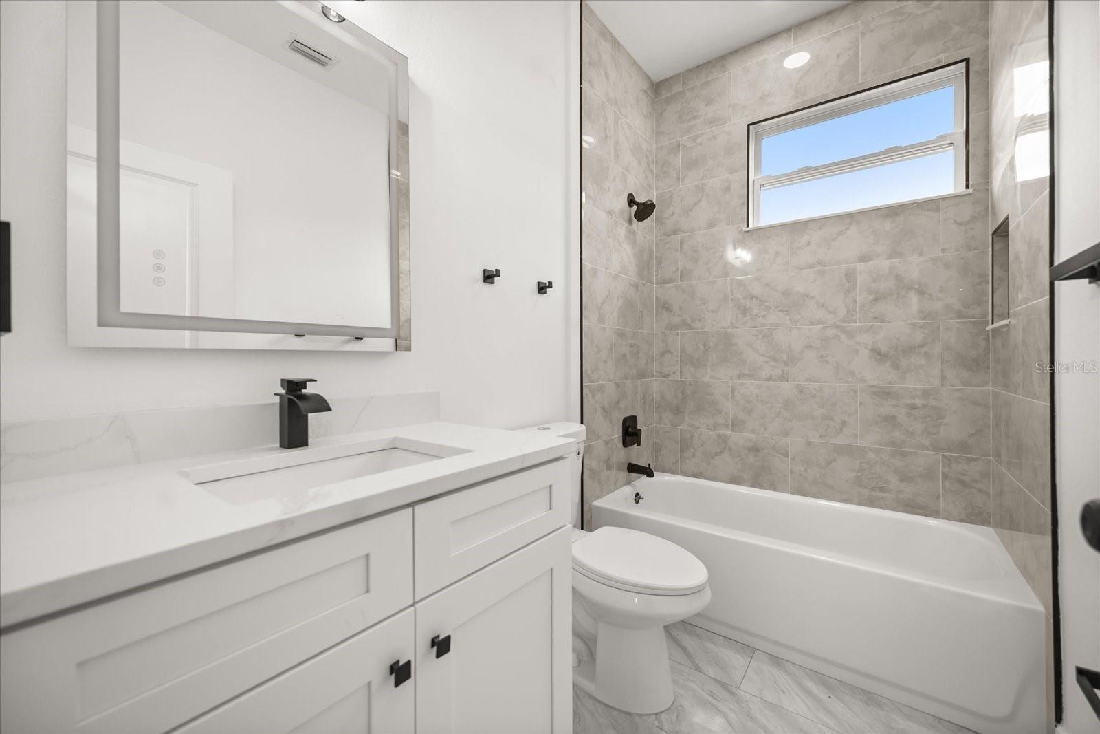 Image 27 of 47 For 589 Lamon Avenue Sw