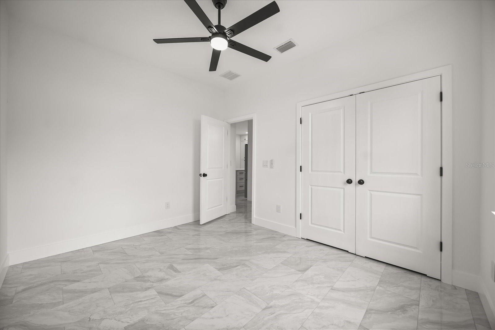 Image 31 of 47 For 589 Lamon Avenue Sw