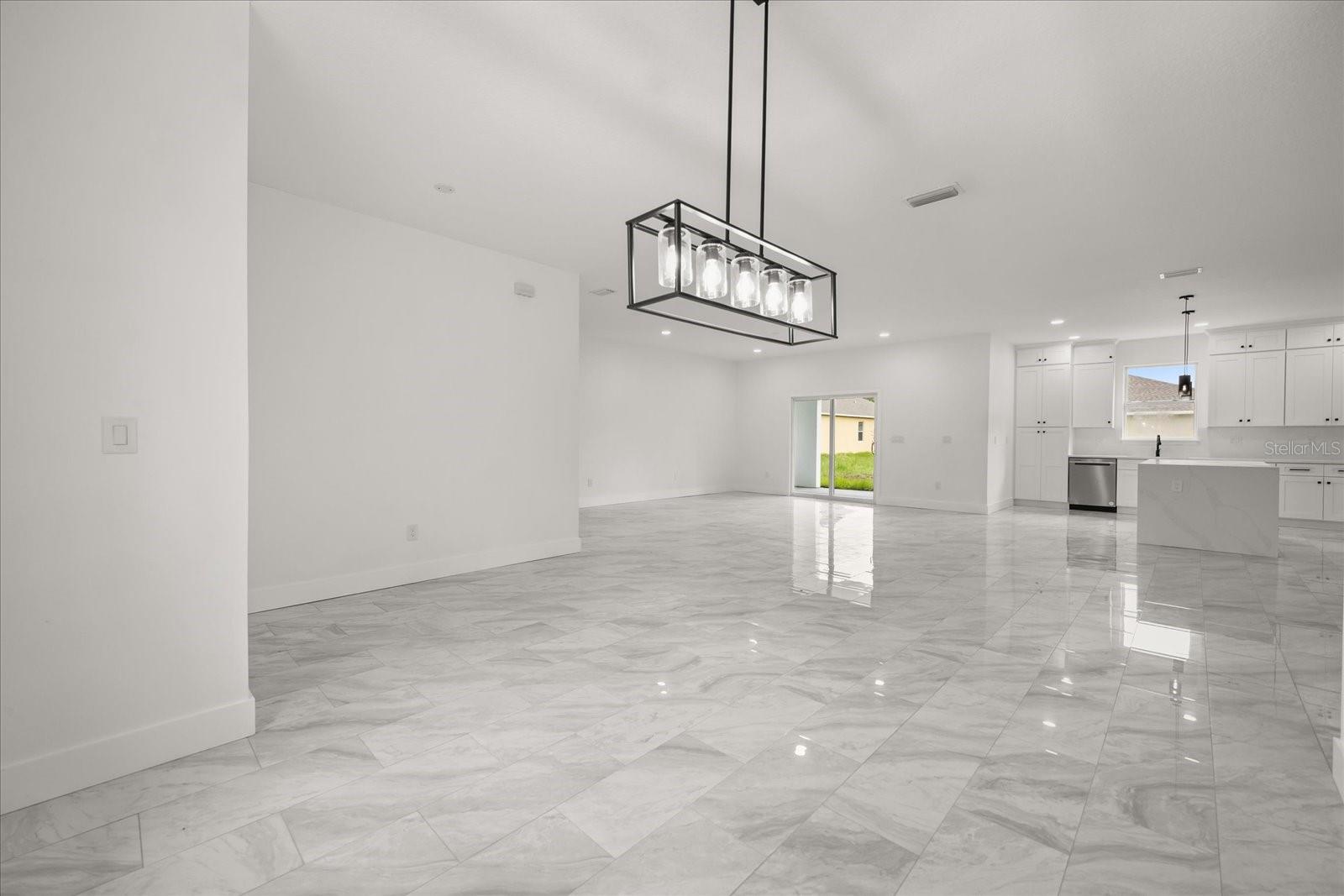 Image 32 of 47 For 589 Lamon Avenue Sw