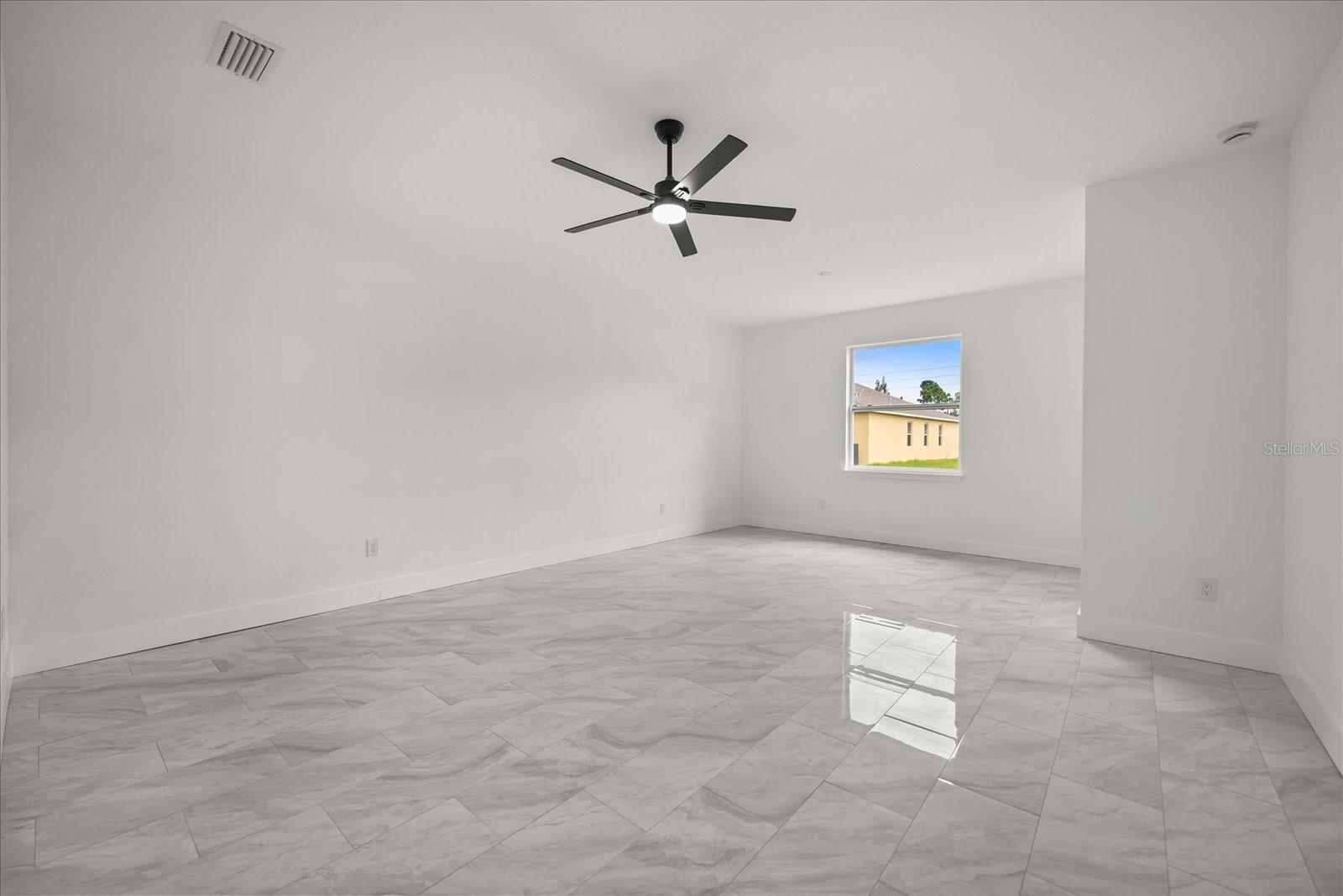 Image 36 of 47 For 589 Lamon Avenue Sw