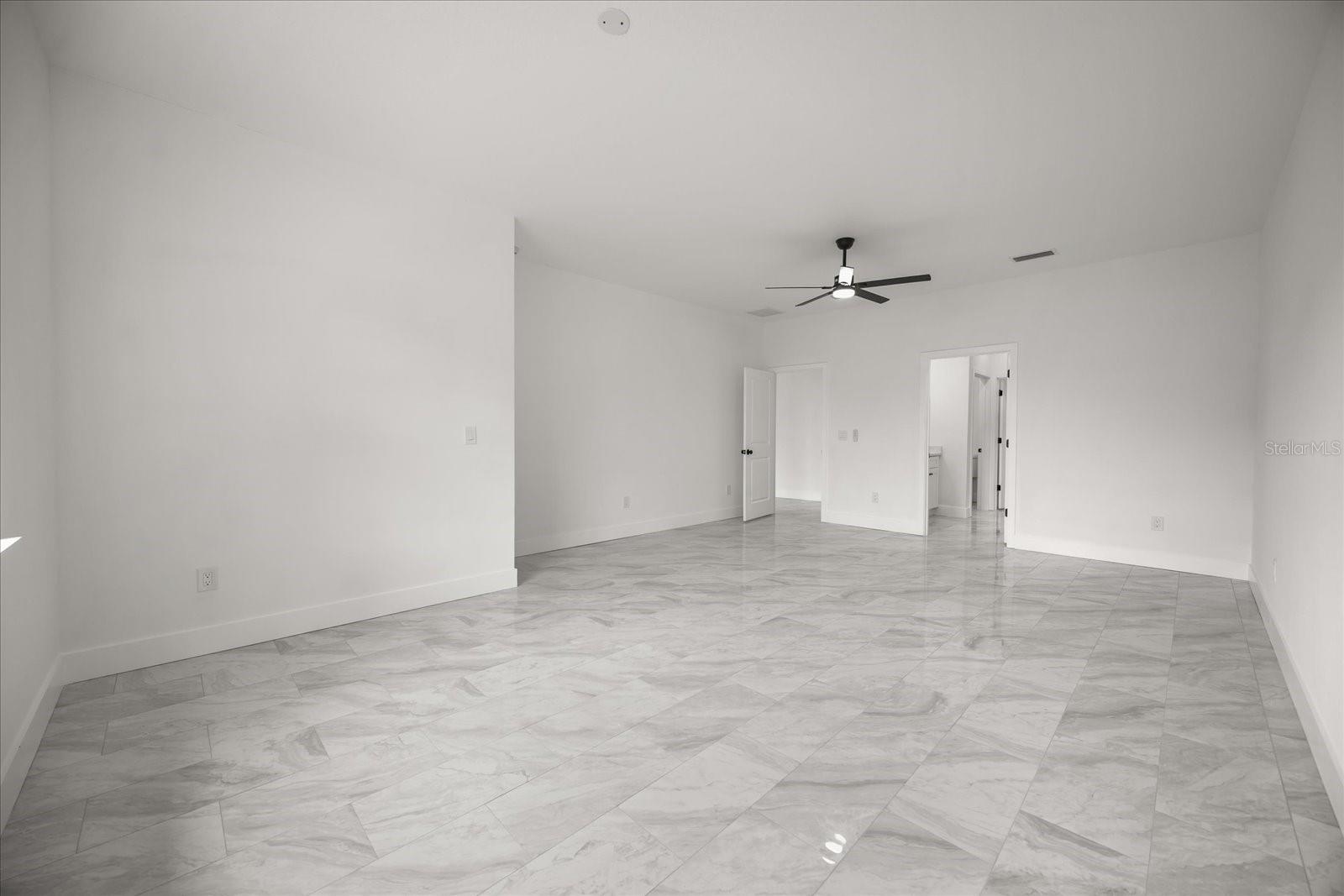 Image 38 of 47 For 589 Lamon Avenue Sw