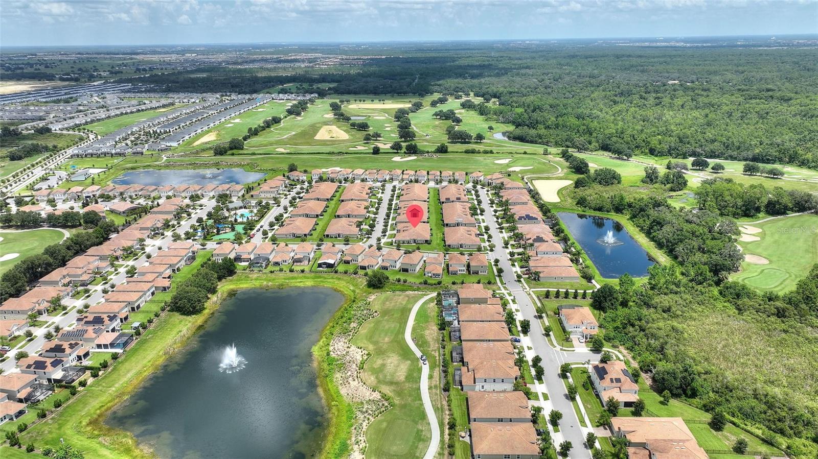 Image 28 of 50 For 1077 Quaker Ridge Ln