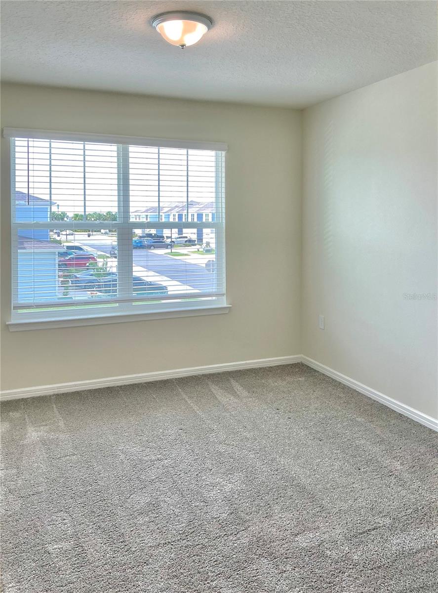 Image 10 of 19 For 2851 Stunning Avenue