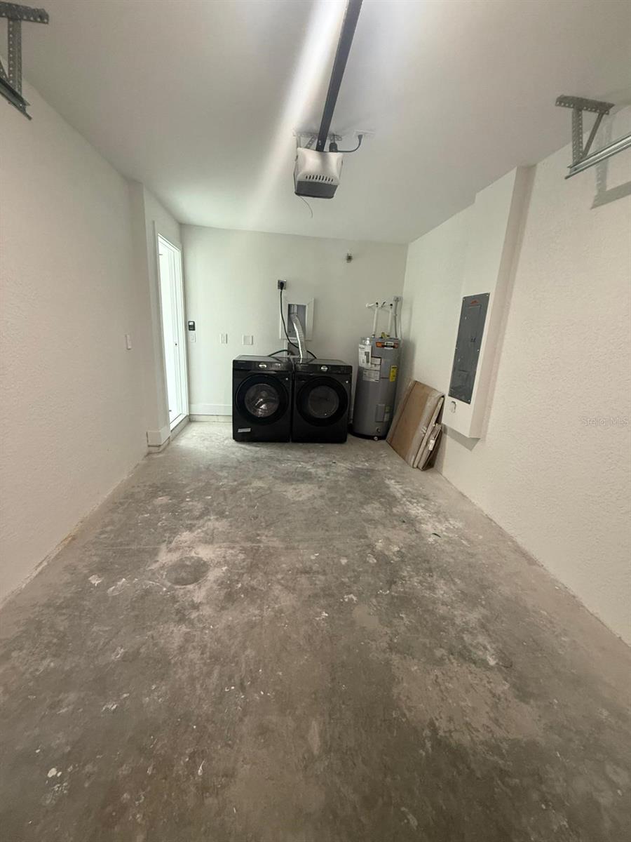 Image 19 of 24 For 322 Mcarthur Boulevard