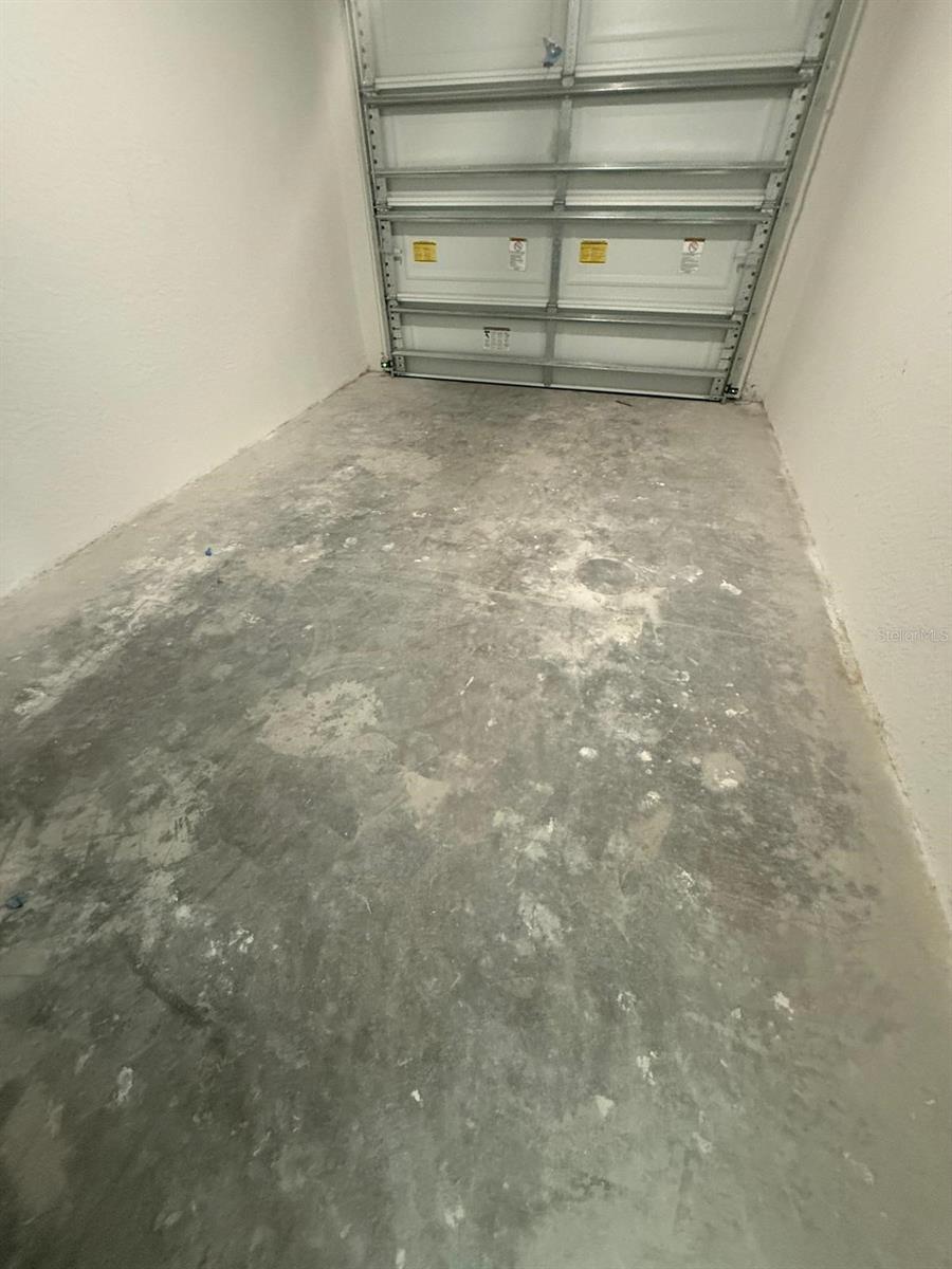 Image 21 of 24 For 322 Mcarthur Boulevard