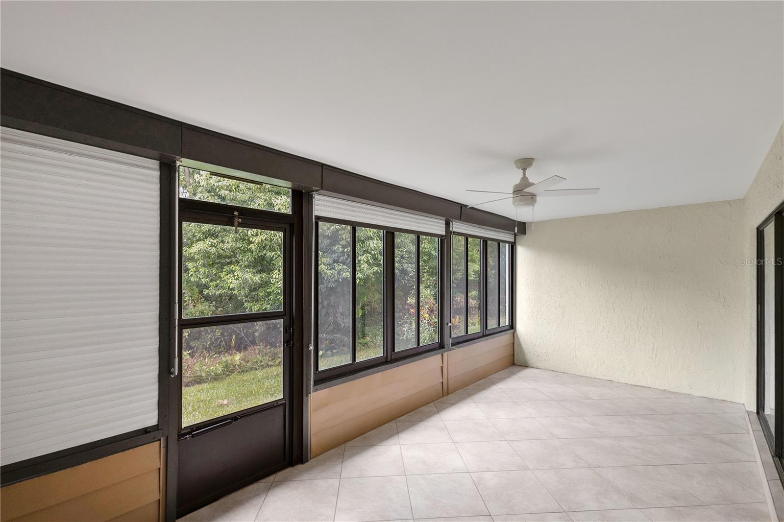 Image 15 of 27 For 3704 Bay Court