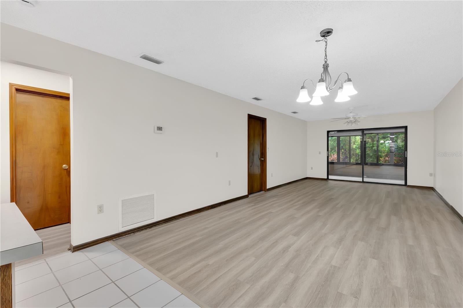 Image 3 of 27 For 3704 Bay Court