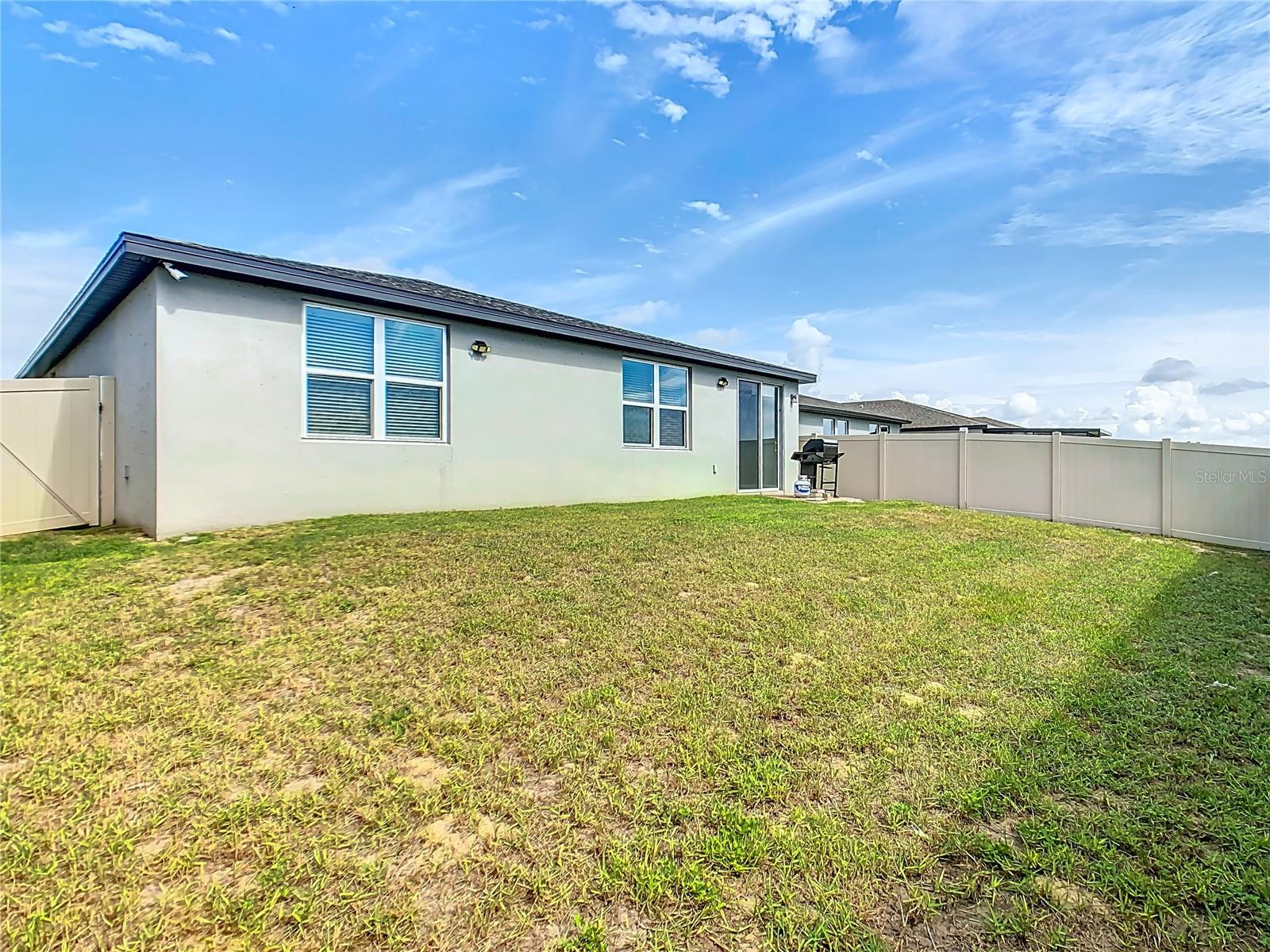 Image 35 of 41 For 501 Mckenna Drive