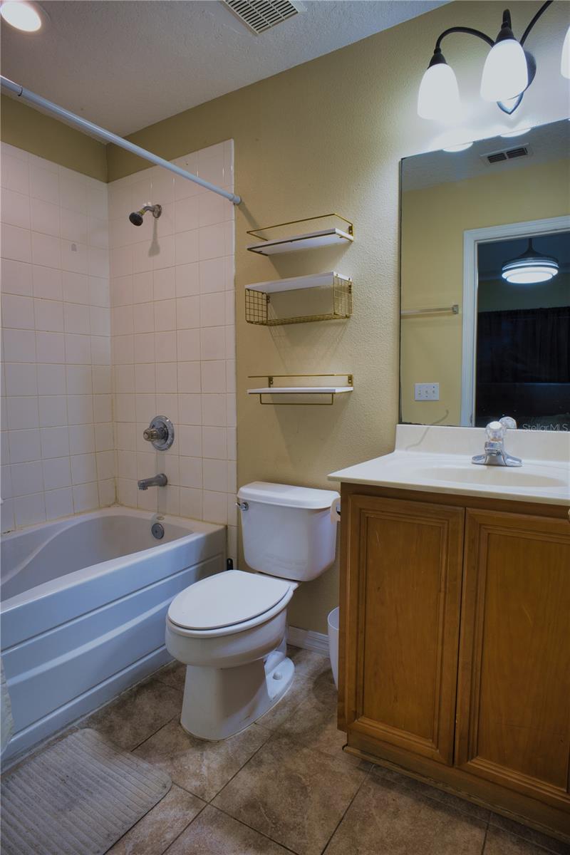 Image 17 of 29 For 5274 Paradise Cay Circle