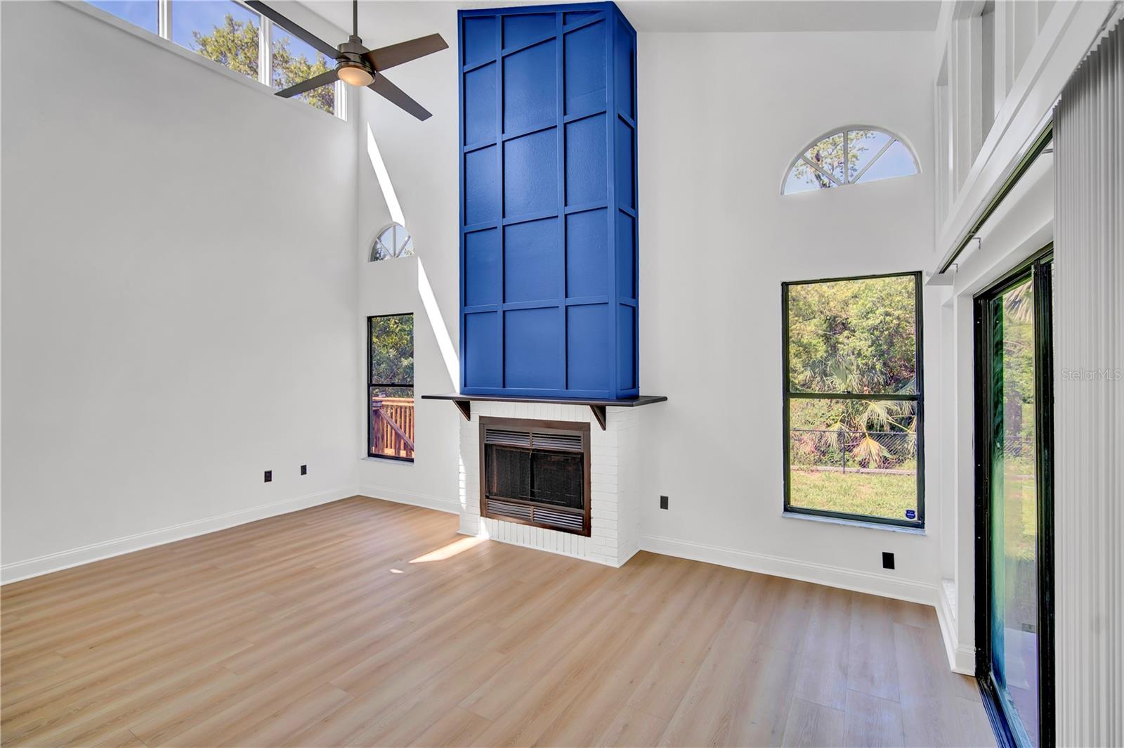 Image 13 of 47 For 910 Florida Boulevard