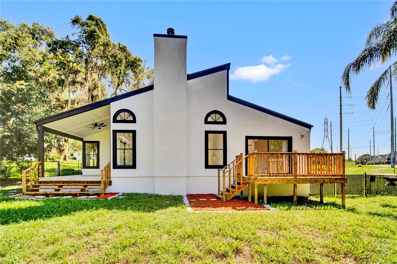 Image 41 of 47 For 910 Florida Boulevard