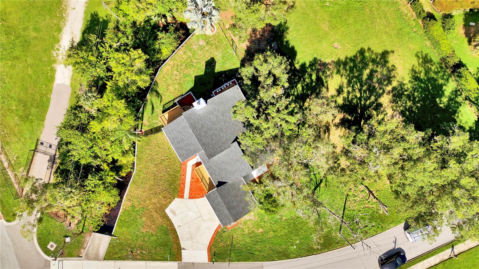 Image 45 of 47 For 910 Florida Boulevard
