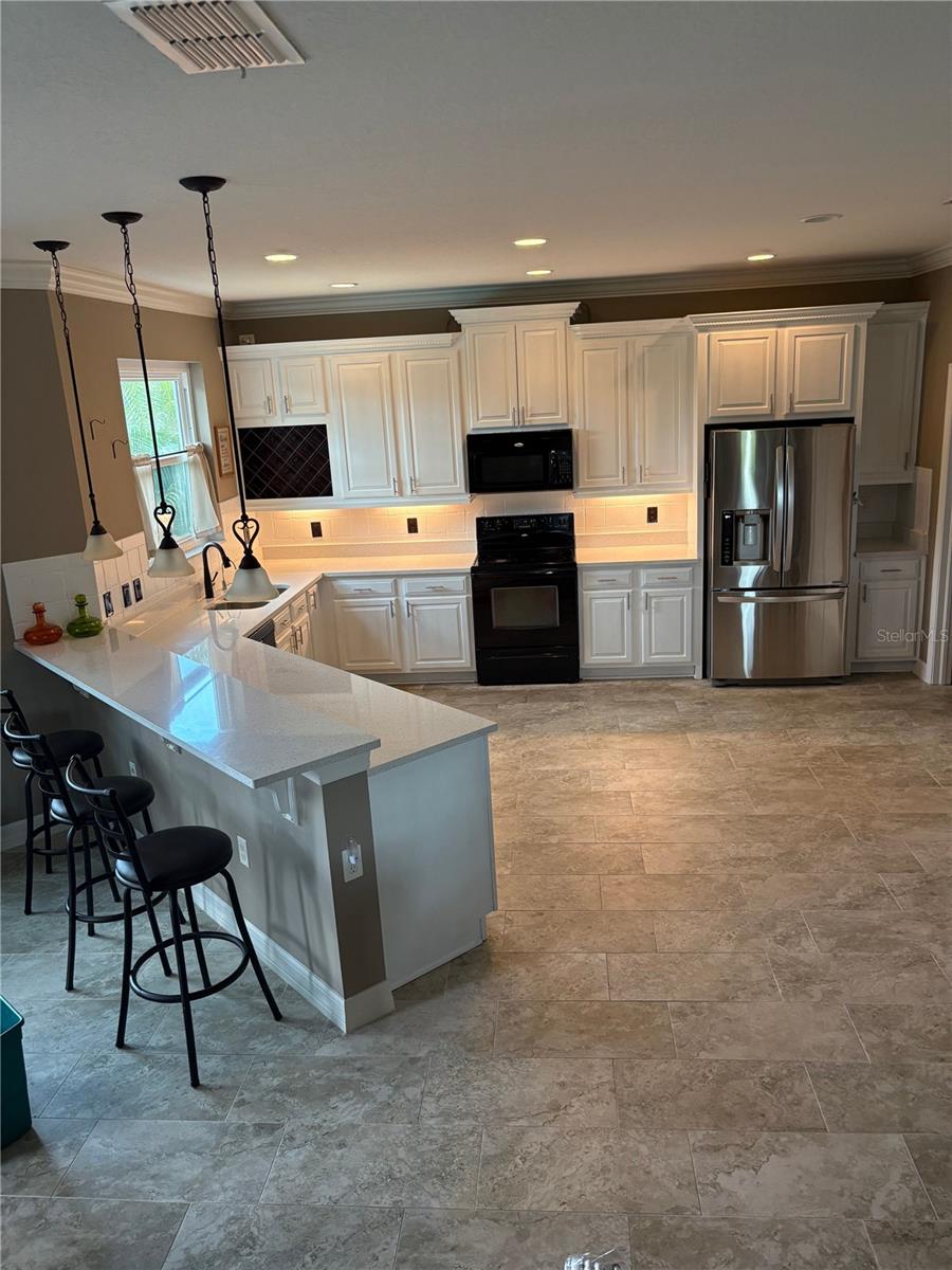 Image 2 of 3 For 5304 Sandy Shell Drive