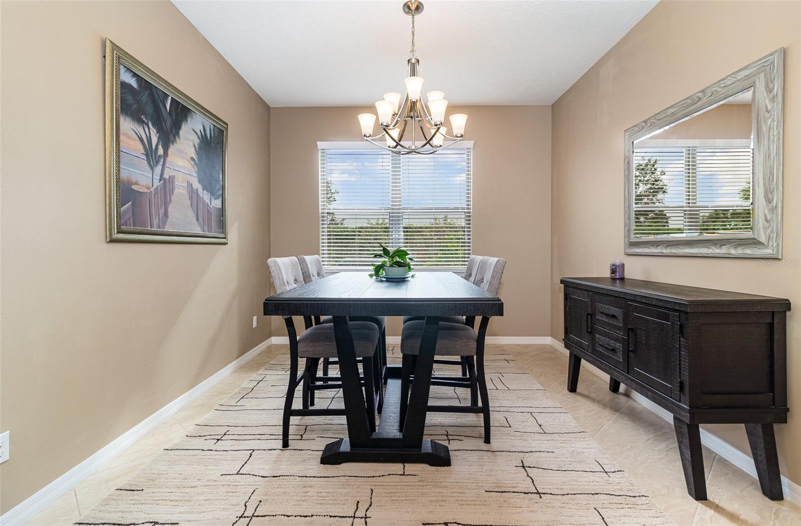 Image 5 of 58 For 672 Cordoba Drive