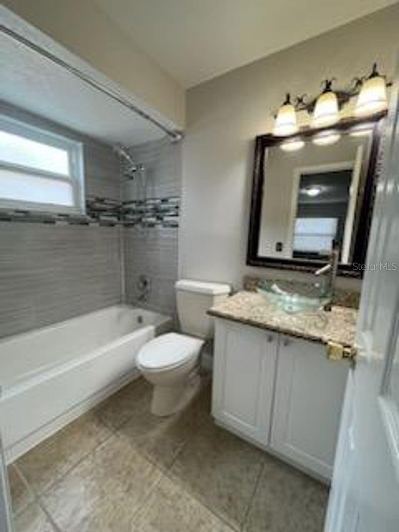 Image 14 of 18 For 2408 Barley Club Court 3