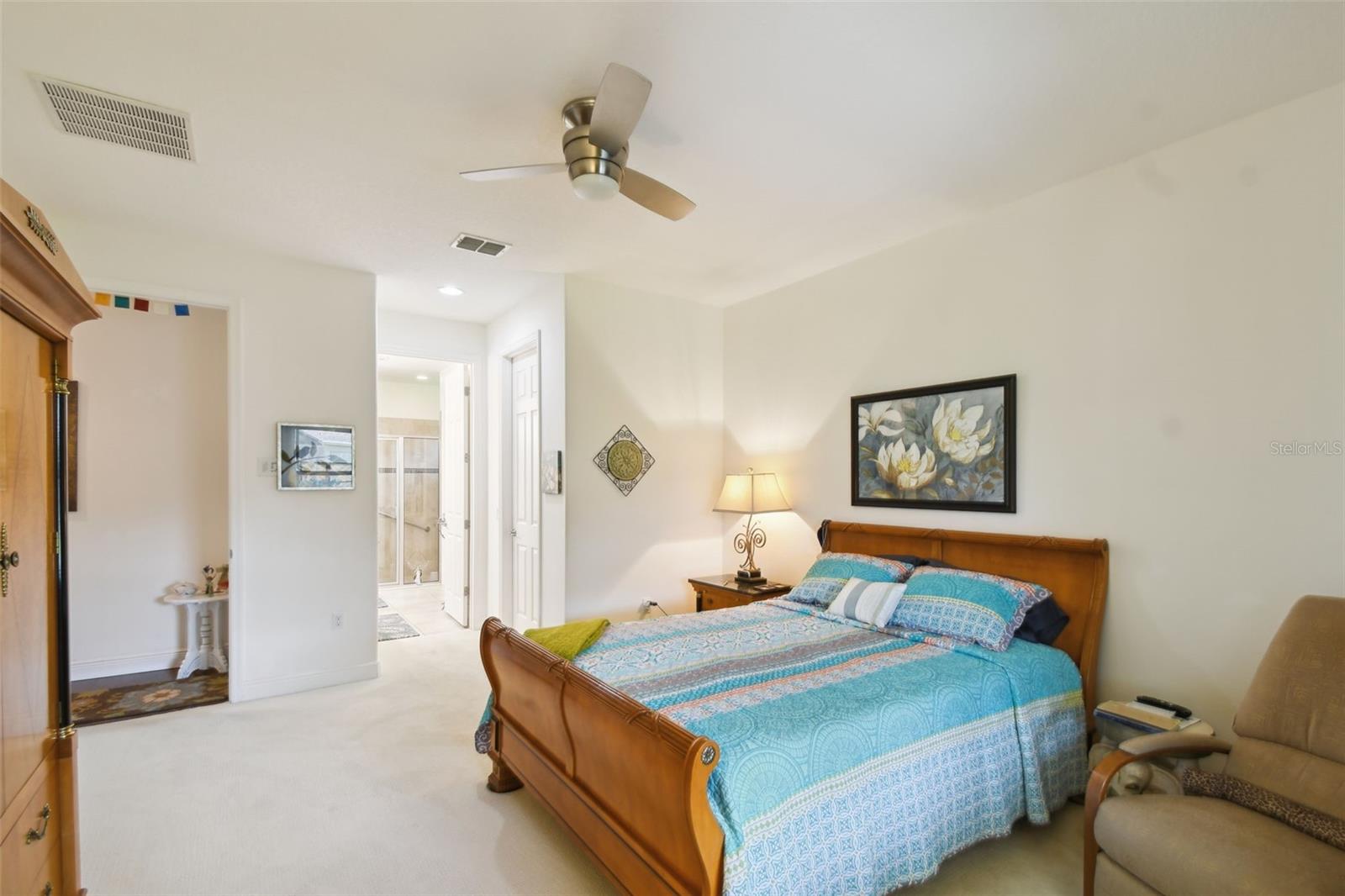 Image 18 of 58 For 1329 Del Mar Drive