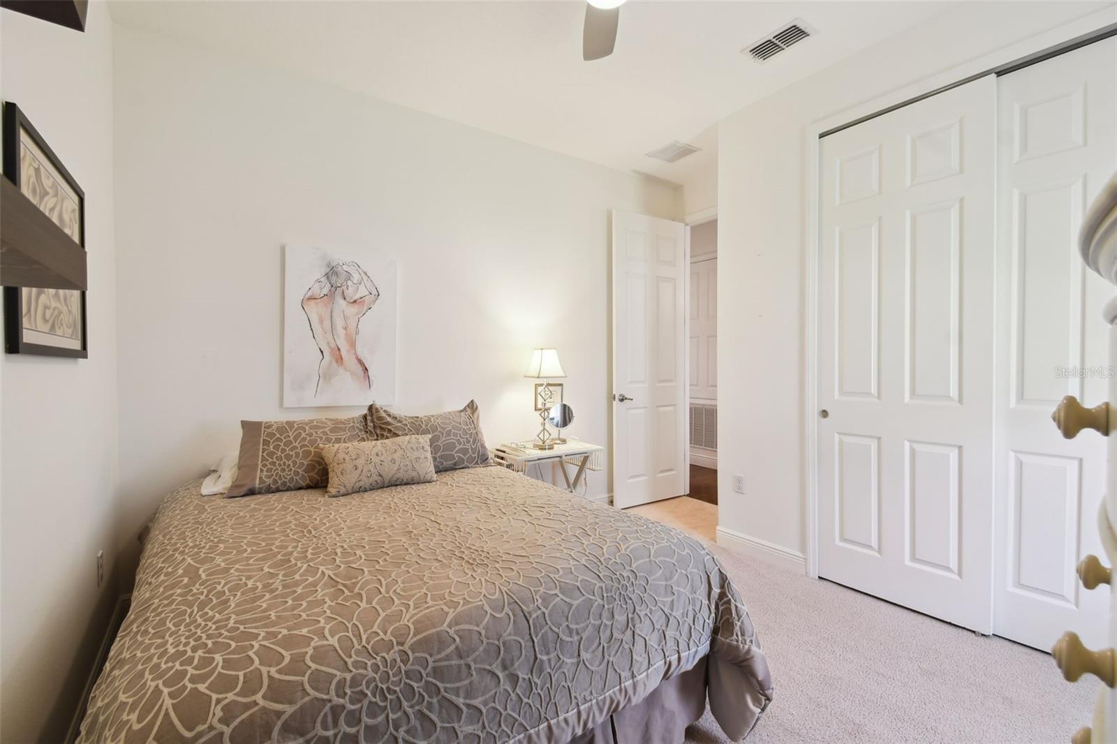 Image 21 of 58 For 1329 Del Mar Drive