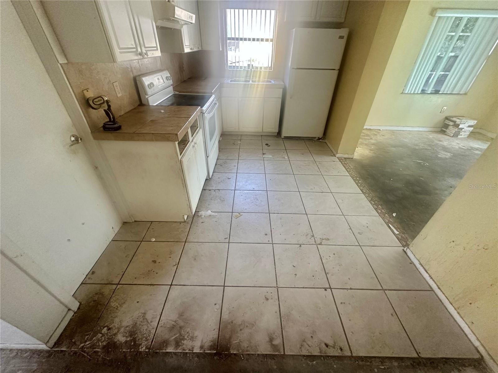 Image 6 of 18 For 8411 Paxton Drive