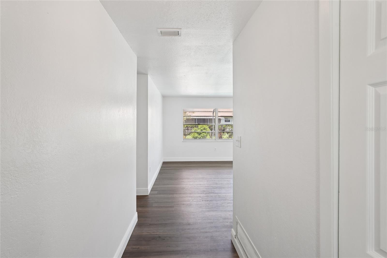 Image 13 of 27 For 706 Phillip Street