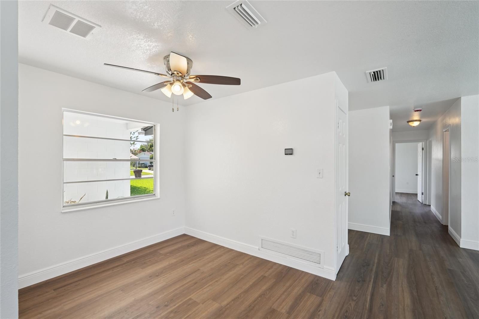 Image 20 of 27 For 706 Phillip Street
