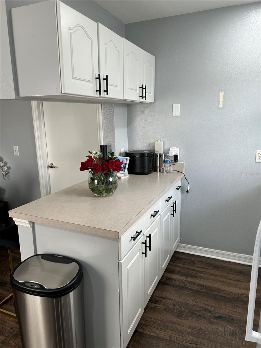 Image 7 of 8 For 701 Caribbean Drive B